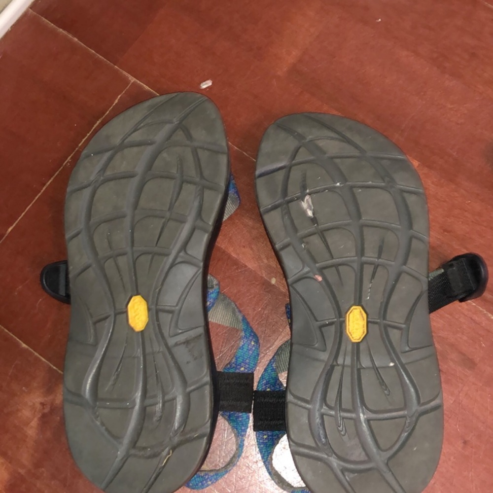 Chacos - Picture 2 of 2